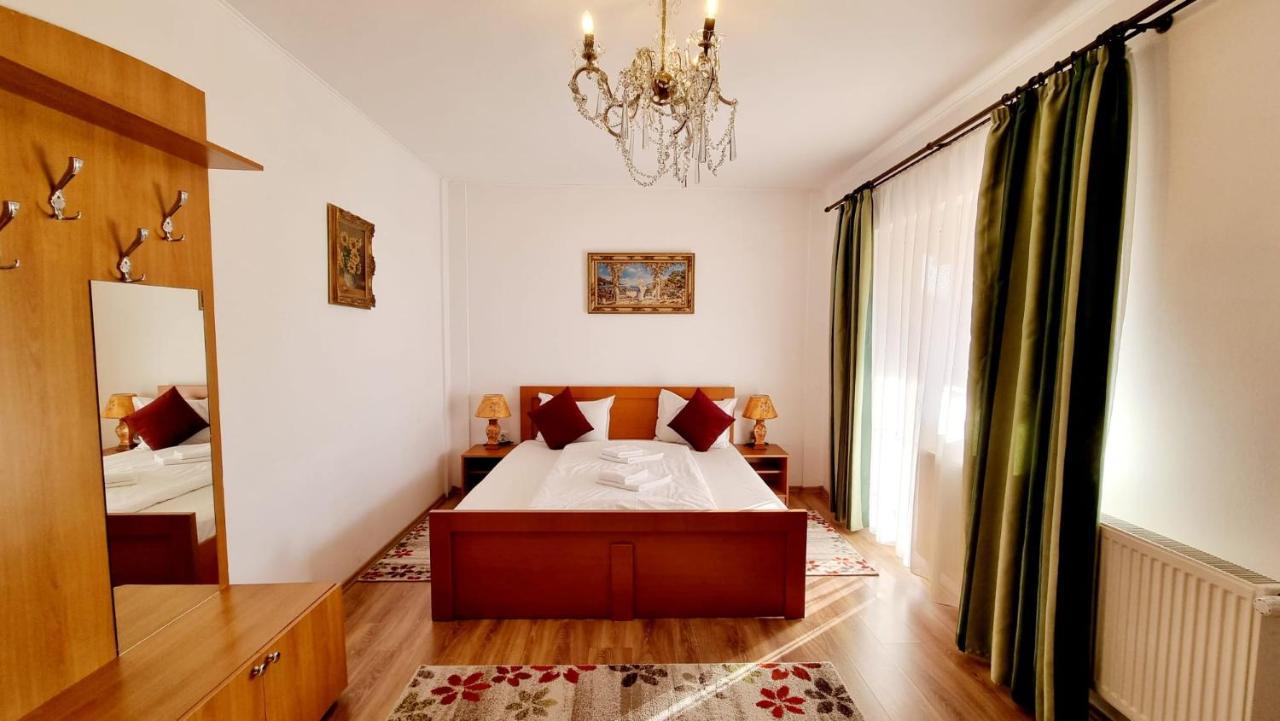 Motel Prislop Haţeg Esterno foto